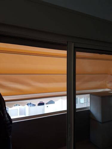 התקנת ויטרינה